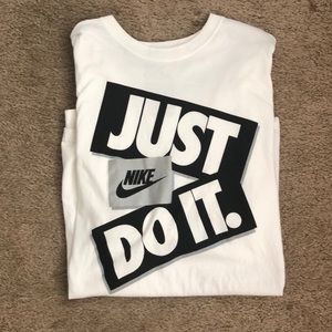 Nike T-Shirt